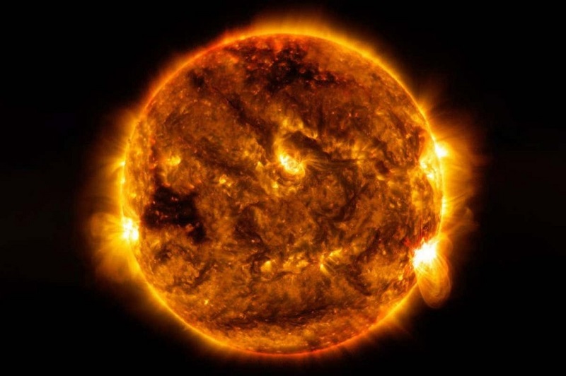 太阳或比人们以前认为的小，将改变对其内部结构和行为的理解
