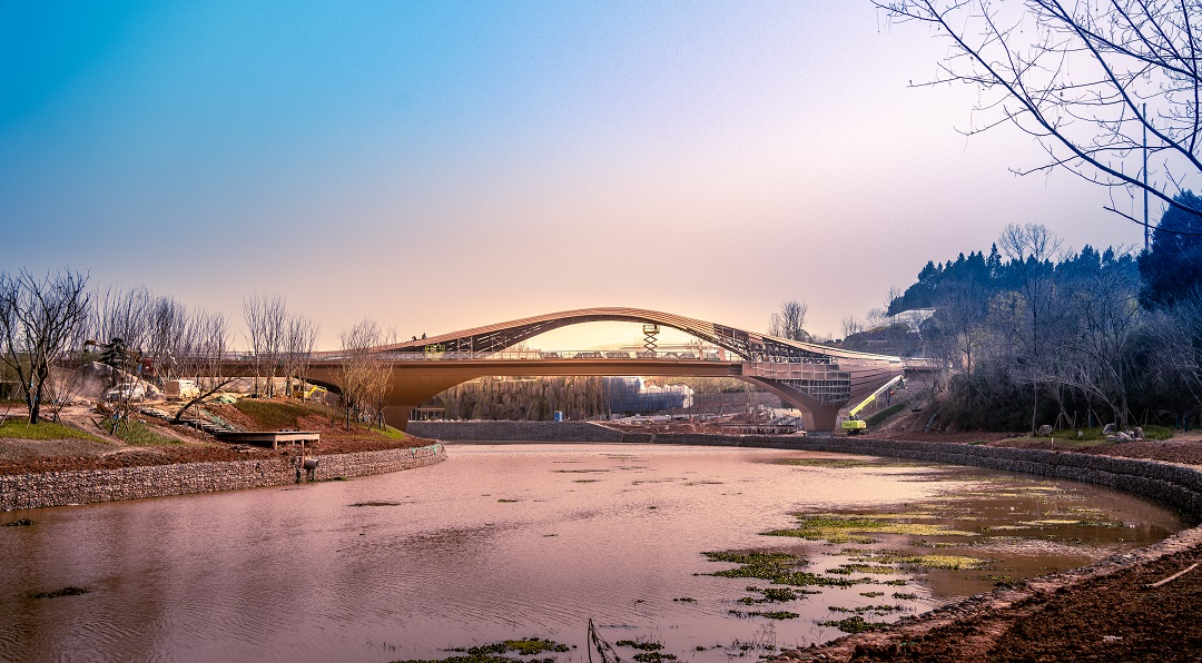 三座景观桥初步呈现 将亮相2024成都世园...