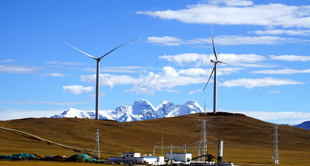 半岛体育app5158米！高原之上的风电奇迹——世界海拔最高风电项目西藏措美哲古分散式场建设侧记(图3)