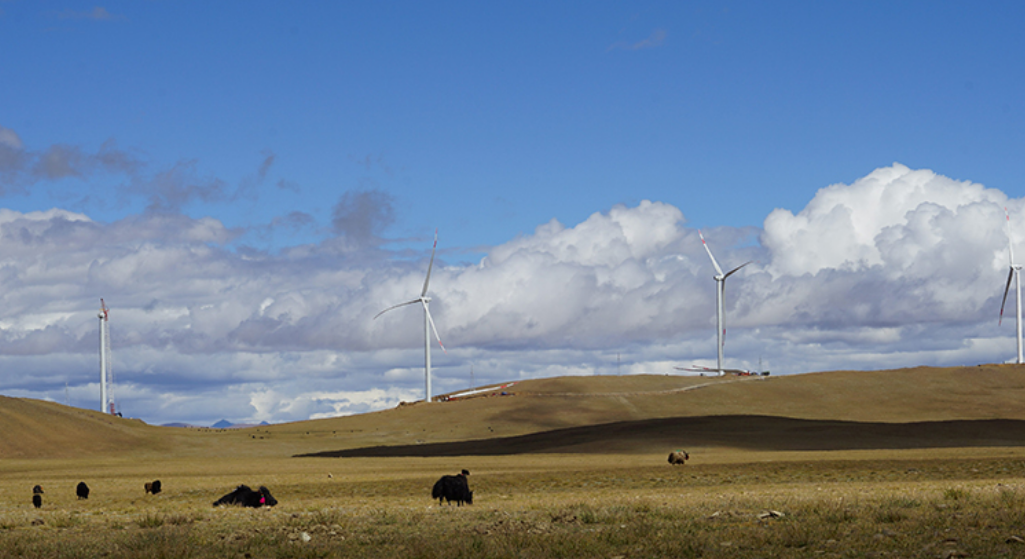 半岛体育app5158米！高原之上的风电奇迹——世界海拔最高风电项目西藏措美哲古分散式场建设侧记(图4)