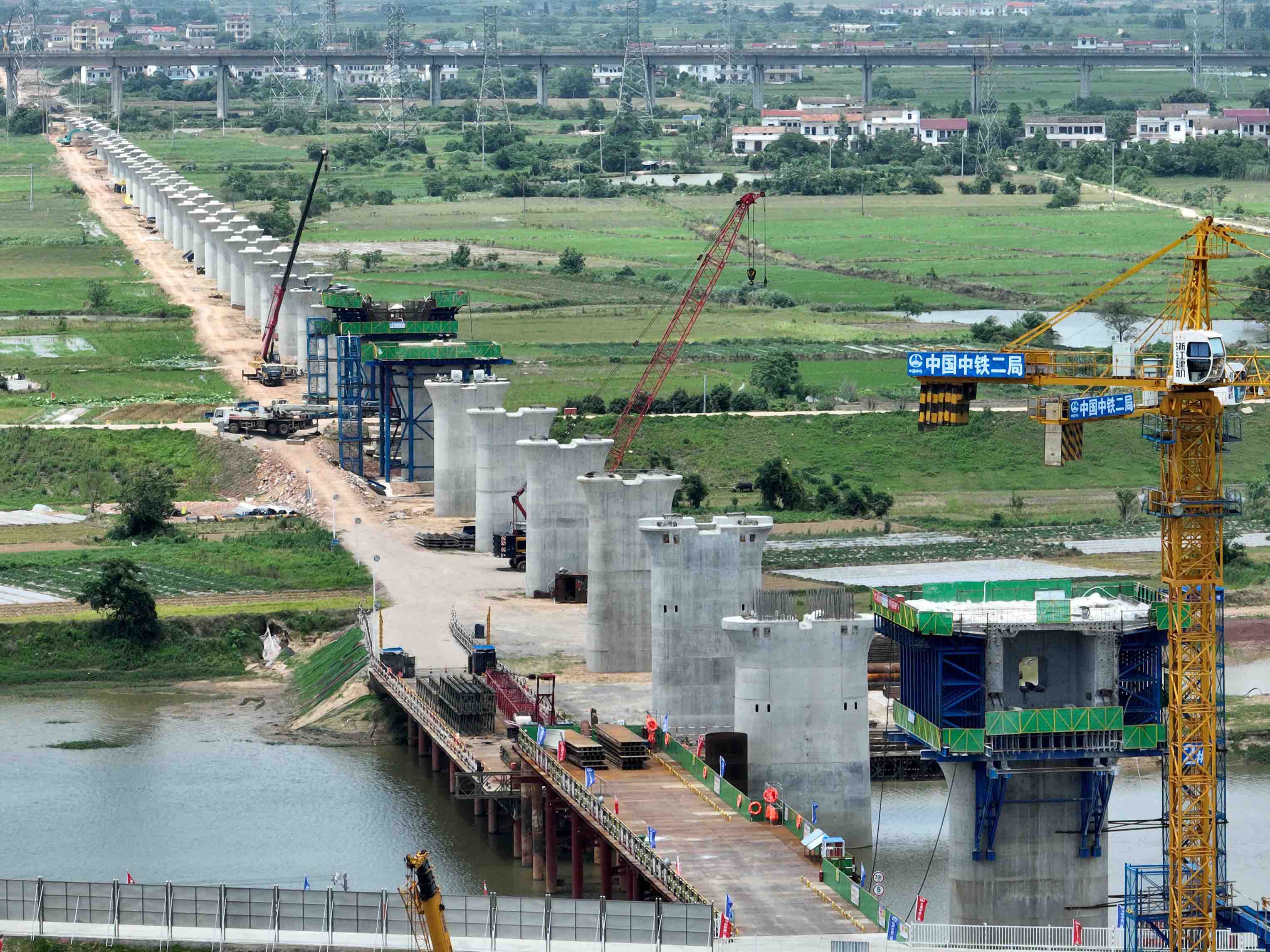 新建昌九高铁南昌枢纽段控制性工程进入全面施工阶段