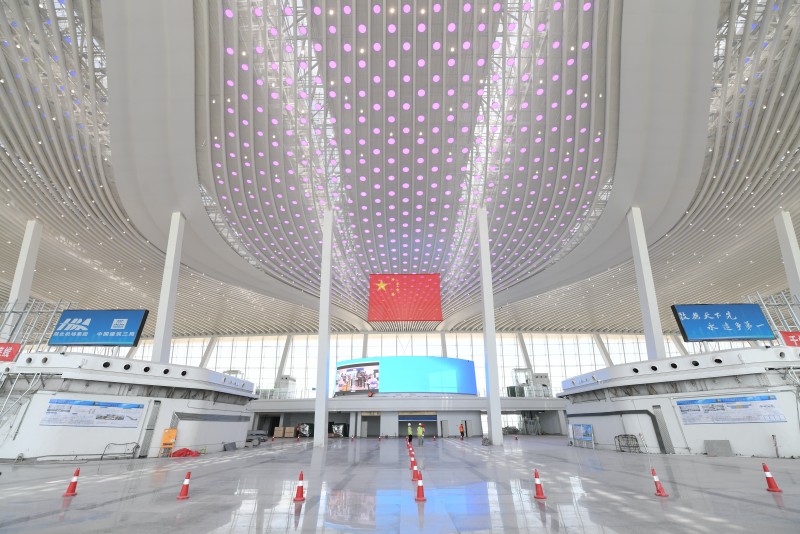 全面调试 年底，武汉天河机场T2航站楼投入使用