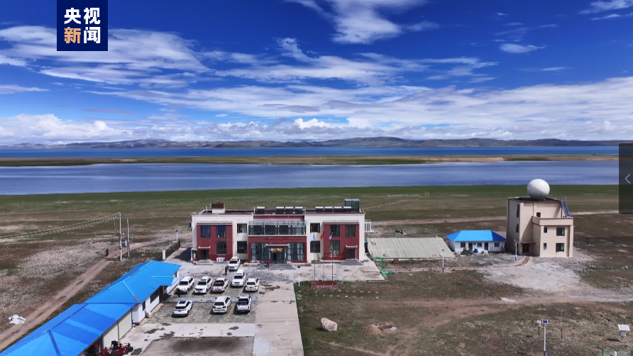 第二次青藏科考 纳木错流域第一台多尺度降水观测平台投入使用