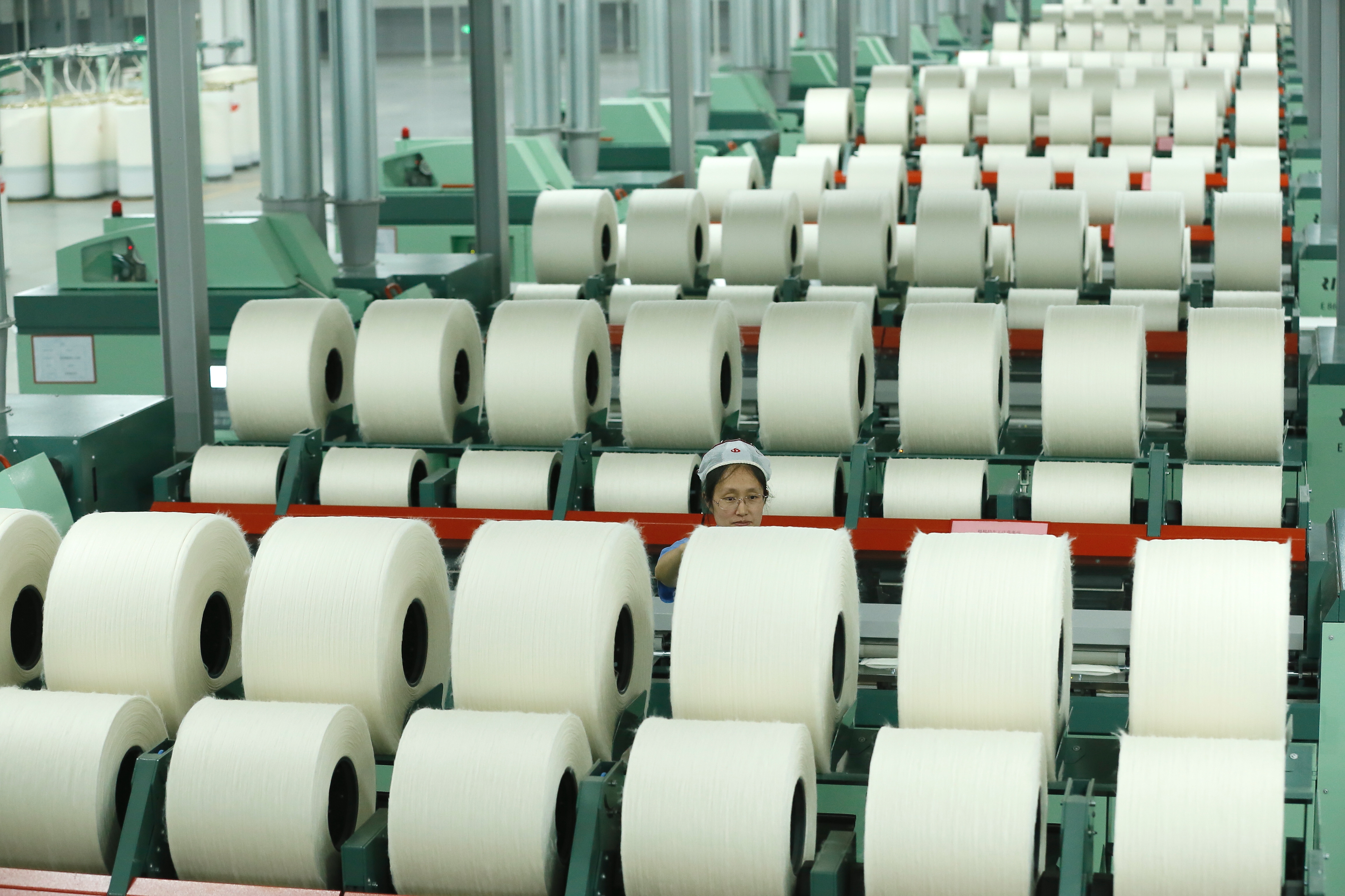 青岛即墨：数字化纺纱智能工厂助力产业升级