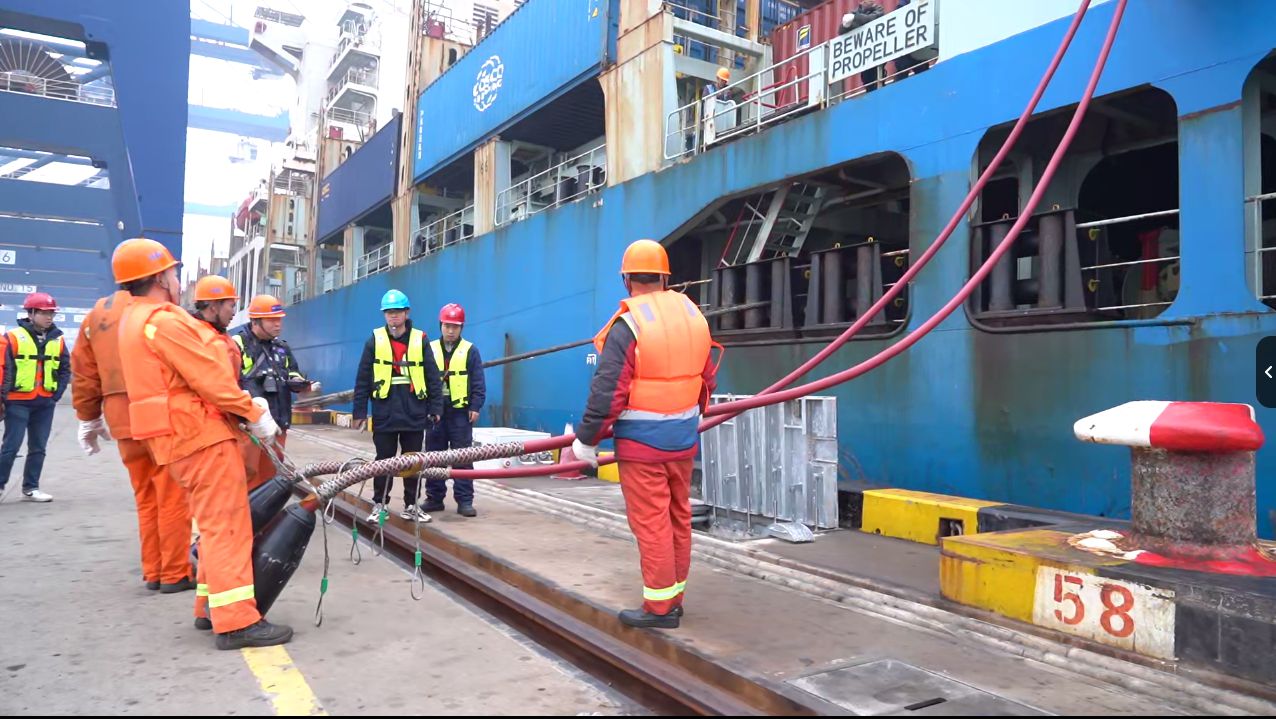 宁波舟山港主要集装箱港区实现高压岸电系统全启用