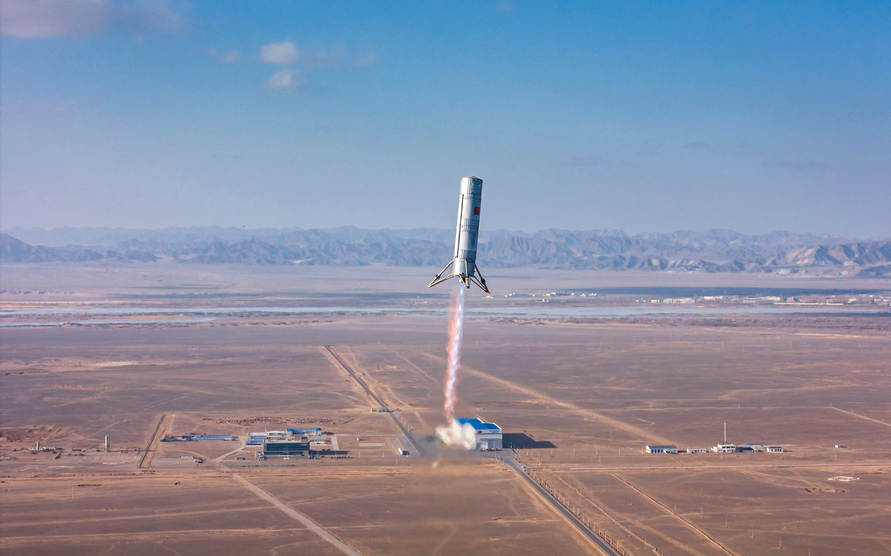 朱雀三号可复用火箭首次大型垂直起降飞行试验圆满成功