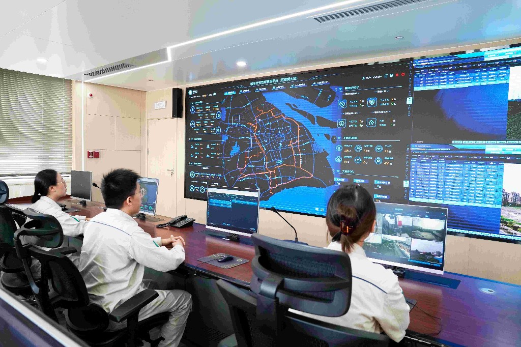 “数字化员工”守护上海电网“主动脉”安全