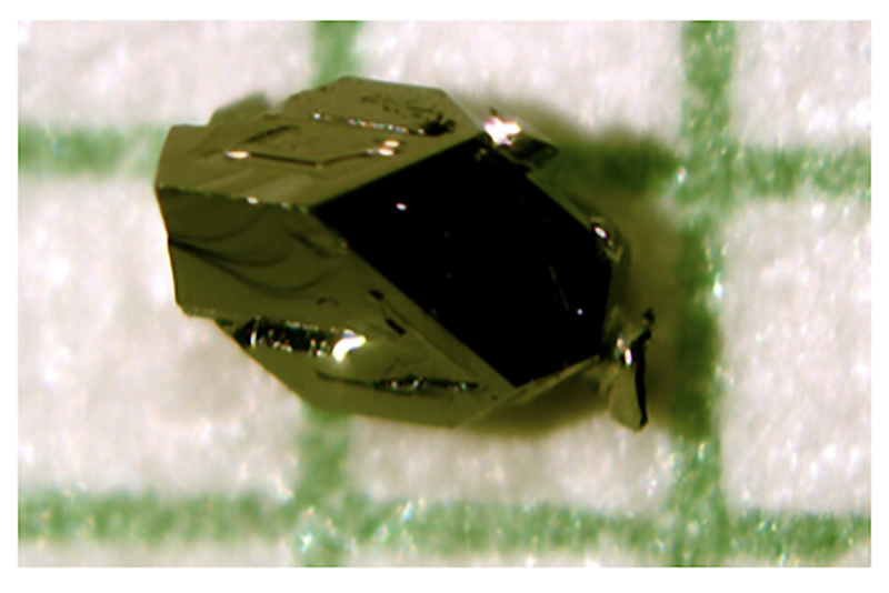 矿物形式的非常规超导体发现