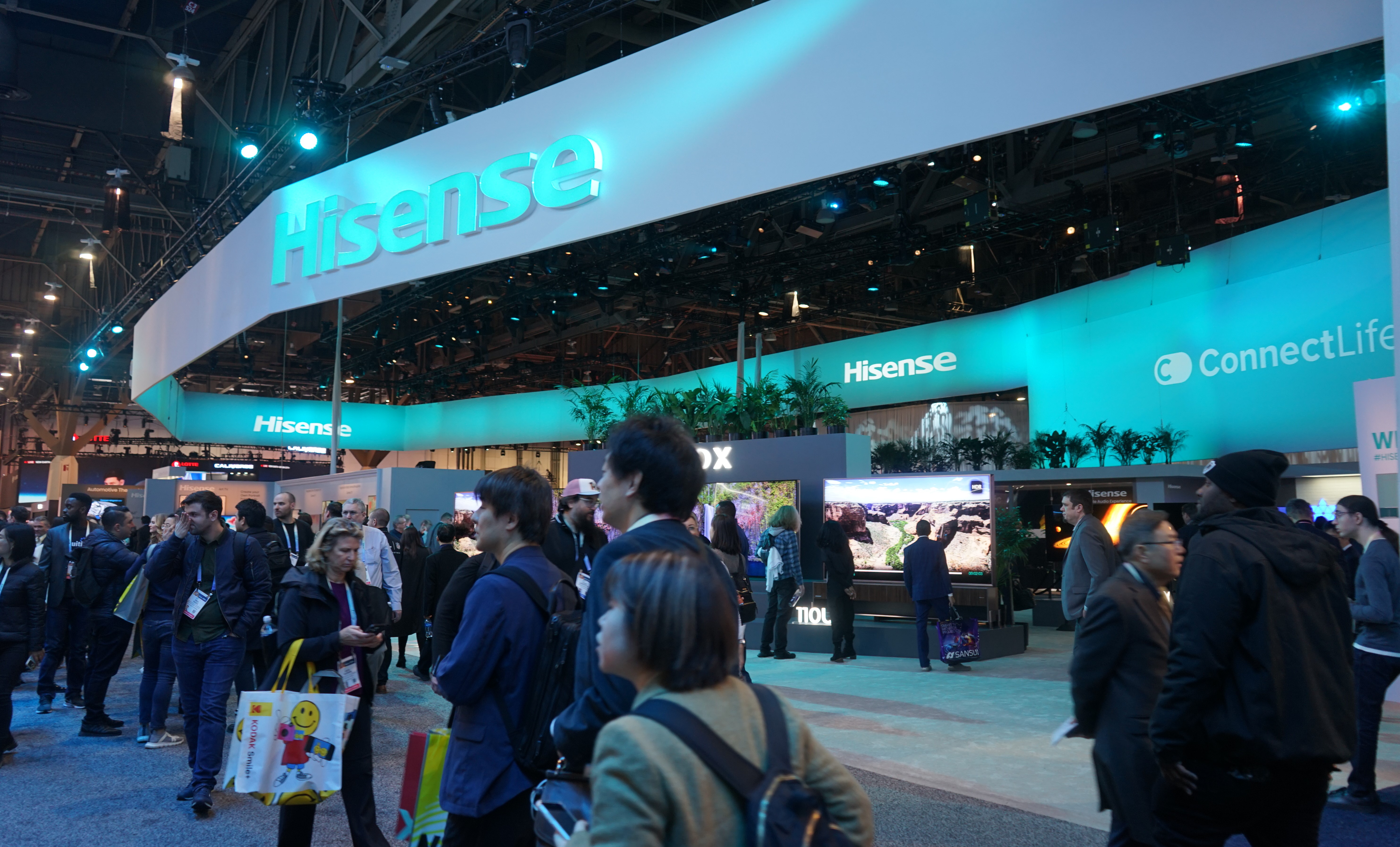 Chinese Tech Shines at CES 2024