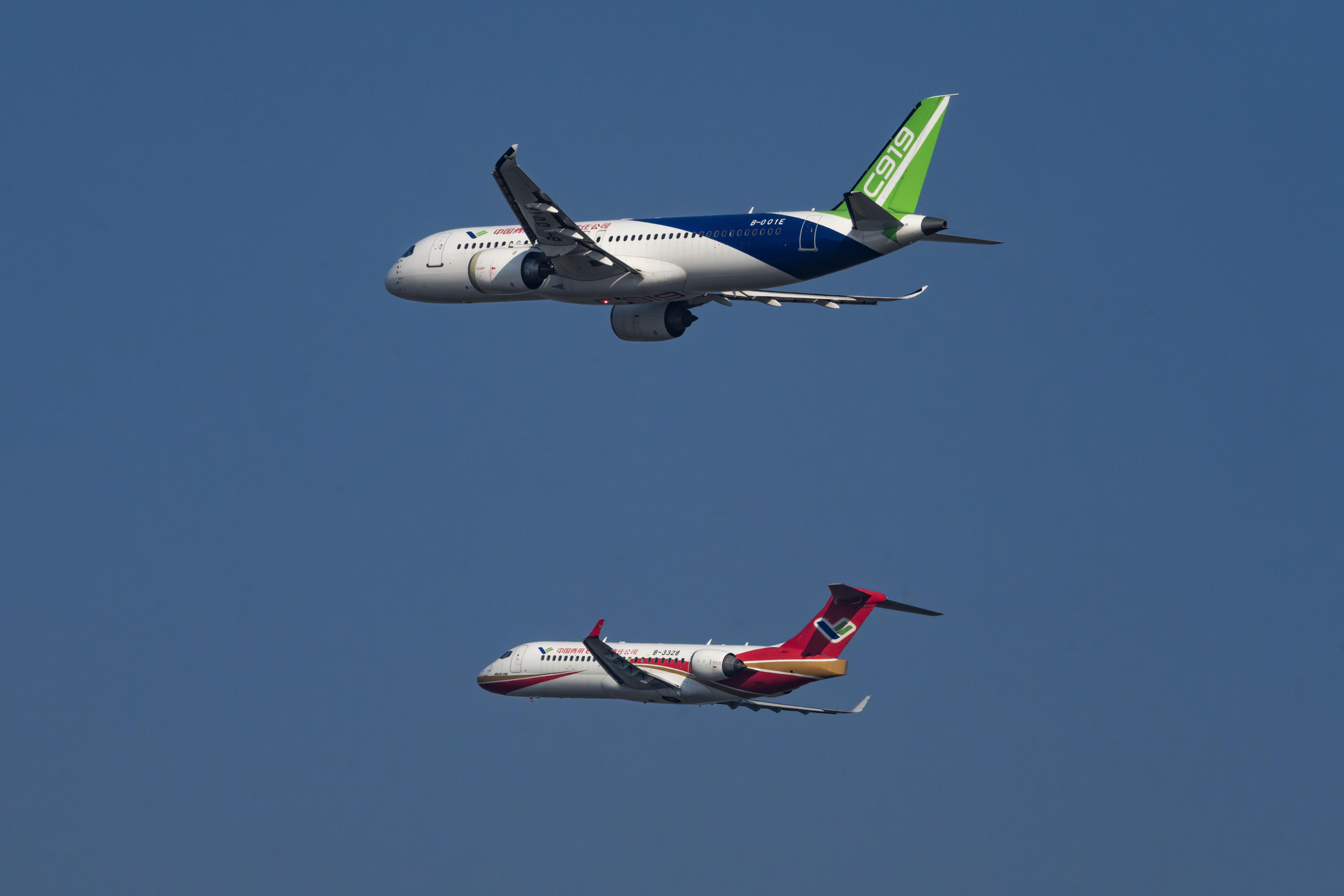 飛行機之實地設計 金井武一 日本飛行研究会發行 大正五年十月十日發行再版 世界在研最大水陸兩用飛機「鯤龍」1003架機總裝下架- 內地- 大