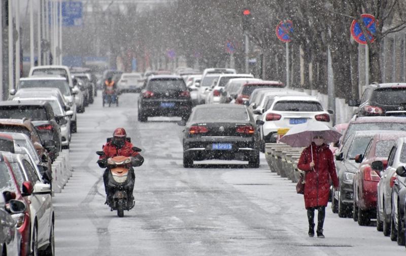跨年寒潮来袭!中东部进入雨雪最强时段 多地将迎今冬以来最冷白天